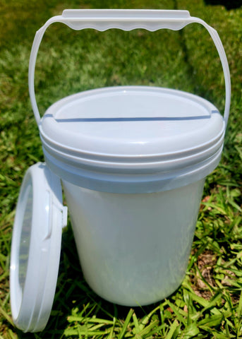 BUCKET -1 GALLON W/LID AND HANDLE  25 pieces in a sleeve