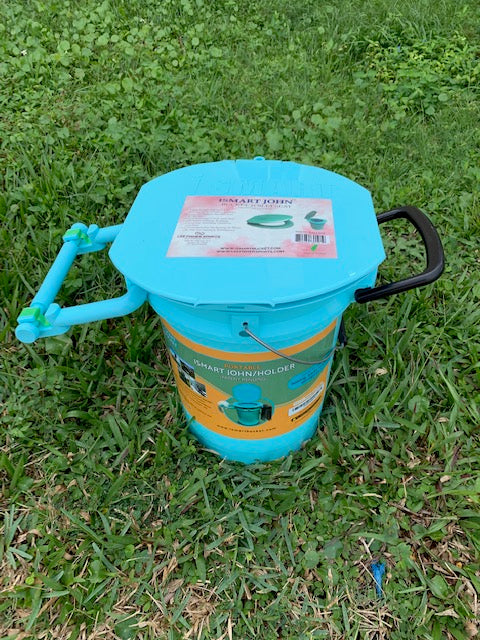 plastic container distributing 5gal bucket toilet